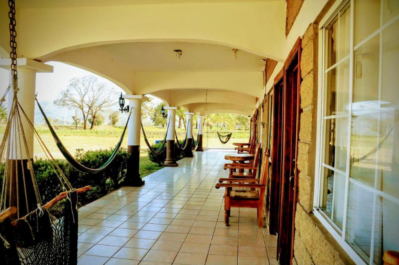 Hotel Y Restaurante El Texano Tamasopo Exterior photo
